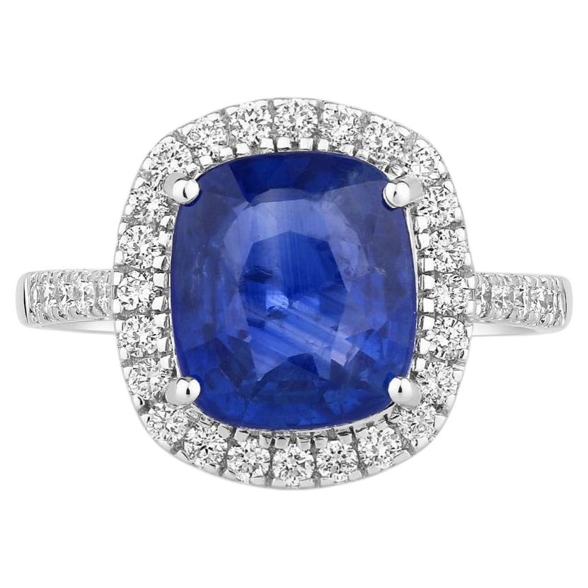 Blue Sapphire Ring With Diamonds 4.8 Carats 18K White Gold