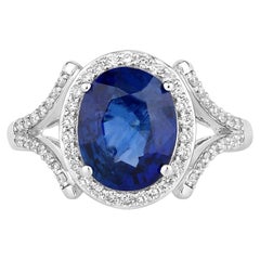Blue Sapphire Ring With Diamonds 3.68 Carats 18K White Gold