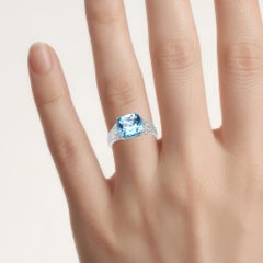 Ring mit blauem Topas und Diamanten, 4,4 Karat, Sterlingsilber