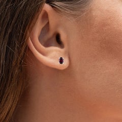 Pendientes de botón con granate rodolita de 0,54 quilates, en plata de ley