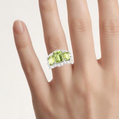 Peridot Ring With White Topaz 5.94 Carats Sterling Silver