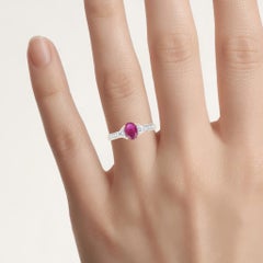 Anillo de rubí con diamantes de 0,93 quilates, en oro amarillo de 10K