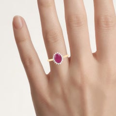 Bague en rubis sertie de diamants (1,54 carats), en or jaune 10 carats