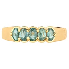 Alexandrite Ring 0.64 Carats 18K Yellow Gold