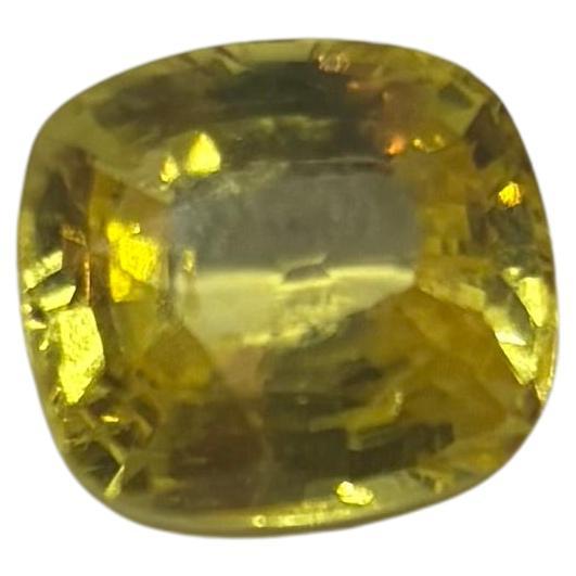 Saphir jaune naturel non chauffé certifié  10,06cts carats en vente