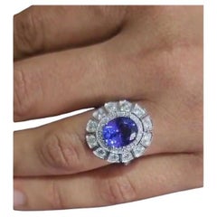 Natural tanzanite diamond ring in 18k gold