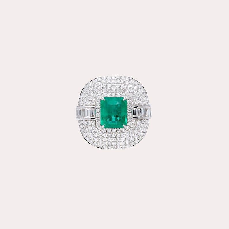2.3 Karat strahlender natürlicher Diamantring mit Smaragdschliff / 18k massiver Weißgoldschmuck Damen im Angebot