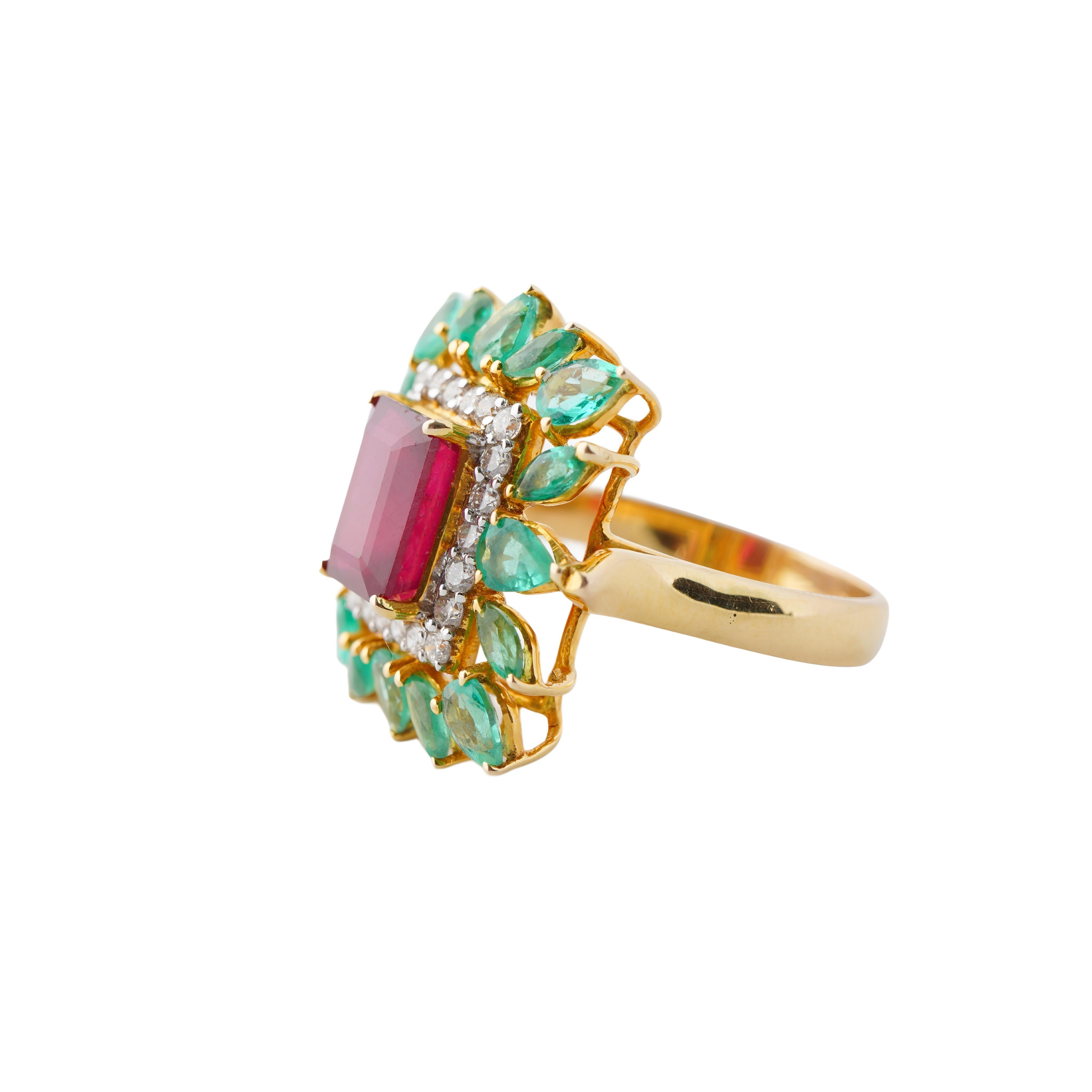 Natürlicher Smaragd & Rubin-Diamant-Ring aus 14k Gold (Smaragdschliff) im Angebot