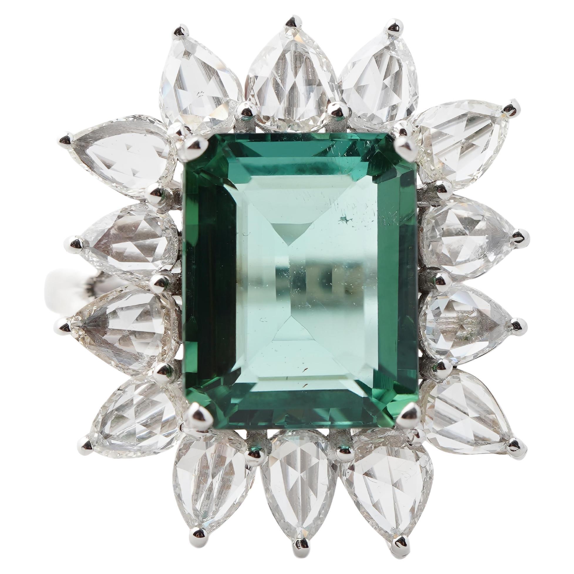 Bague en or 18k avec diamant et tourmaline verte naturelle