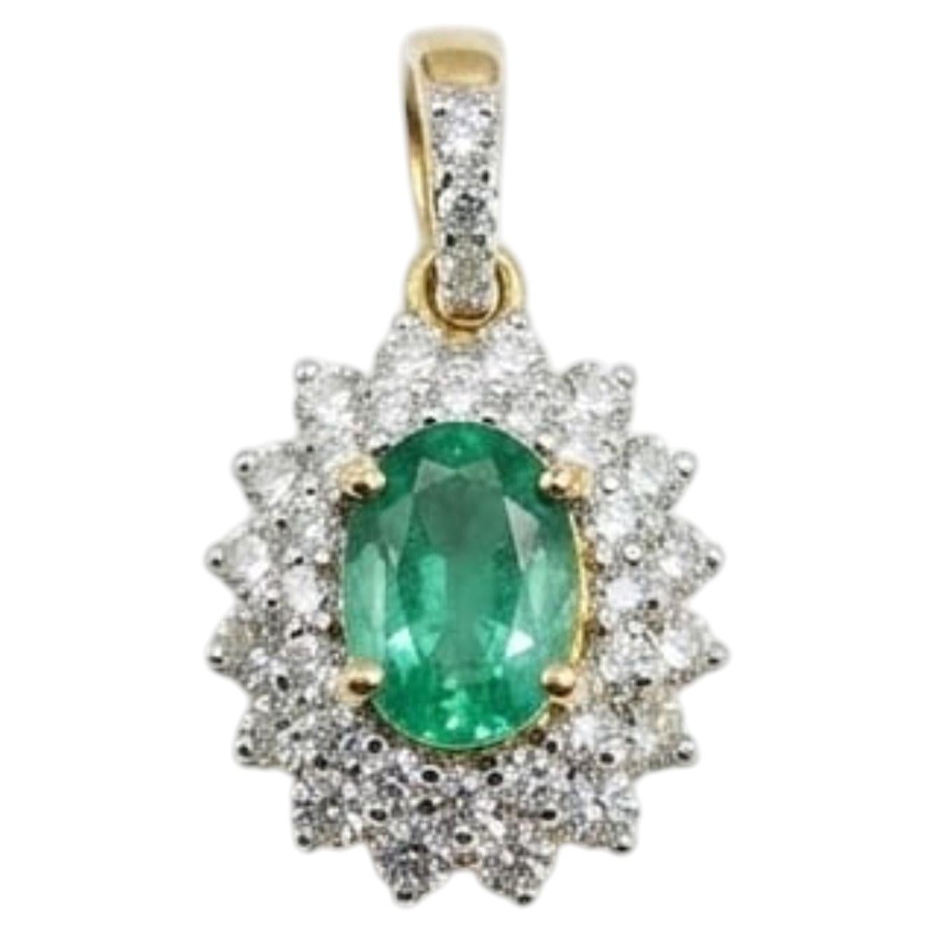 18K Gold Emerald and Diamond Pendant, 0.79ct Emerald, 0.66ct Diamonds For Sale