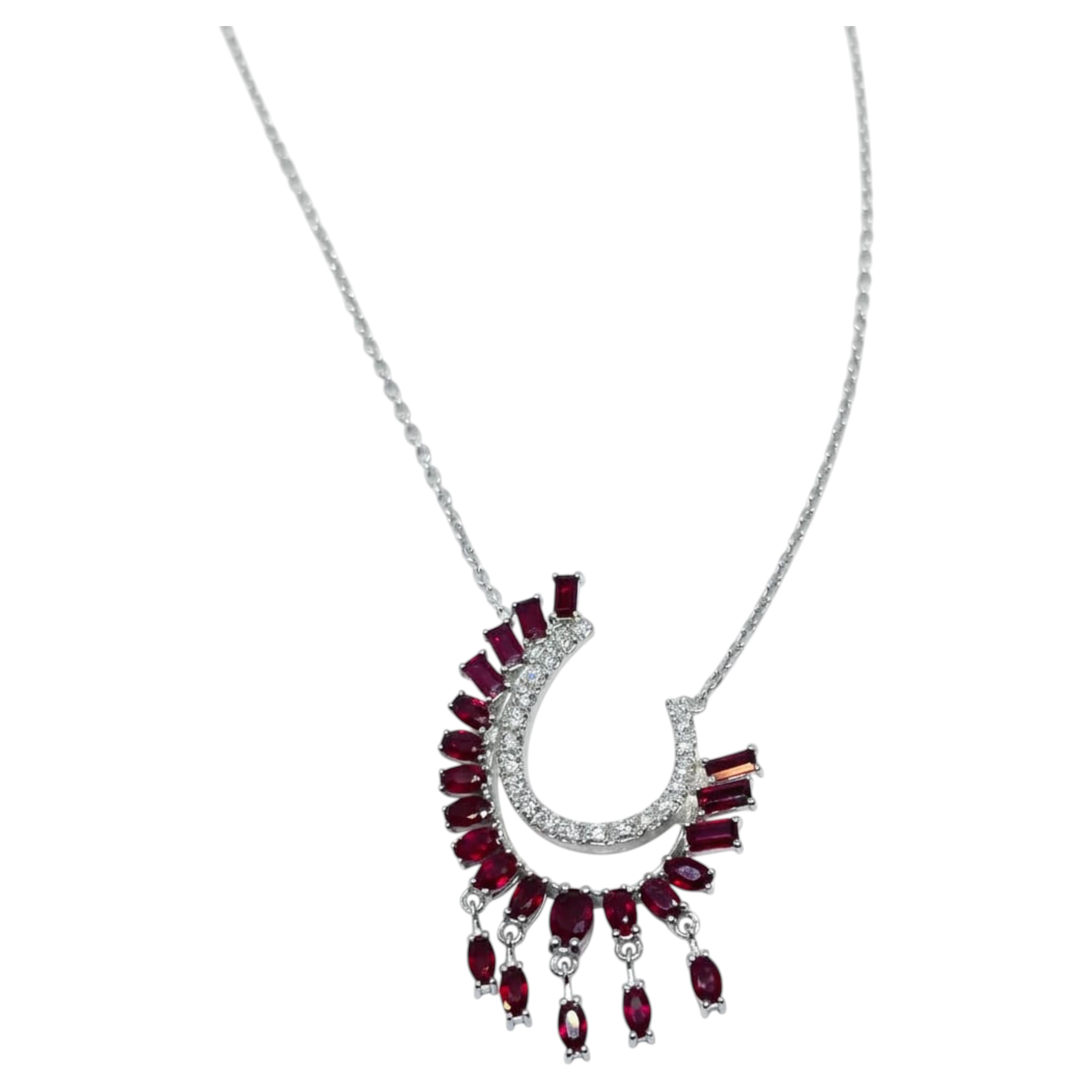 18K Gold Ruby and Diamond Necklace, 2.32ct Ruby, 0.41ct Diamonds For Sale