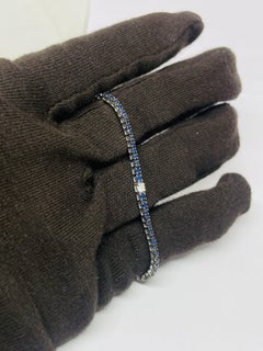 Elegant 18K Gold Blue Sapphire 2.74ct & Diamond 0.45ct Bracelet