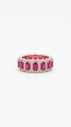 Natural 18K Gold Ruby Halo Ring with 0.47ct Diamonds