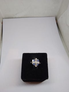 Bague en or naturel 18 carats avec saphir bleu et halo de diamants, 0,53 ct