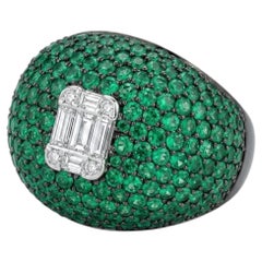 Natural 18K Gold Emerald Halo Ring with 0.25ct Diamonds, New Design