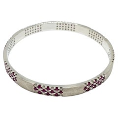 Eleganter Armreif aus 18-karätigem Gold mit Rubinen (2,18 Karat) und Diamanten (1,95 Karat), neues Design
