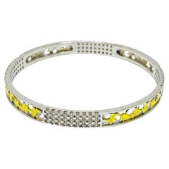 Elegant 18K Gold Diamond Bangle, 2.33 Carats, New Design