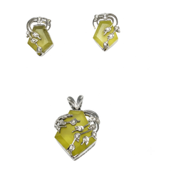 18K White Gold Diamond and Semi Stone Pendant Set, 31.90ct & 1.25ct