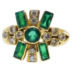 Stunning 18K Gold Halo Diamond and Emerald Cocktail Ring, 0.44ct & 1.35ct