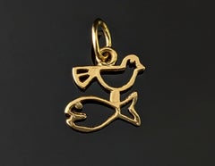 Colgante vintage de oro de 9k con un pez y un pájaro, muy delicado