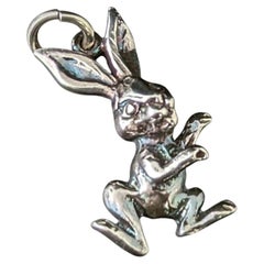 Breloque vintage en argent massif en forme de lapin, pendentif raffiné