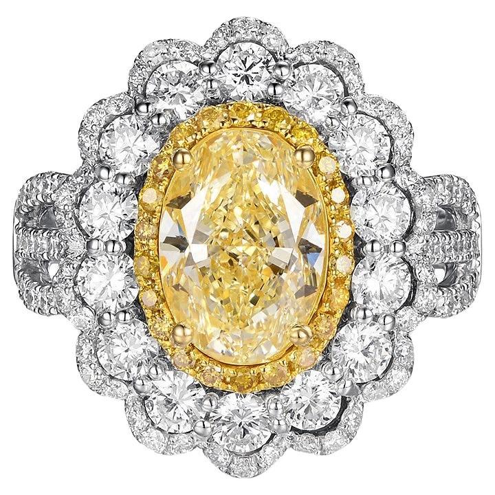 Cocktailring mit 2,29 Karat gelbem Diamanten, IGI-zertifiziert