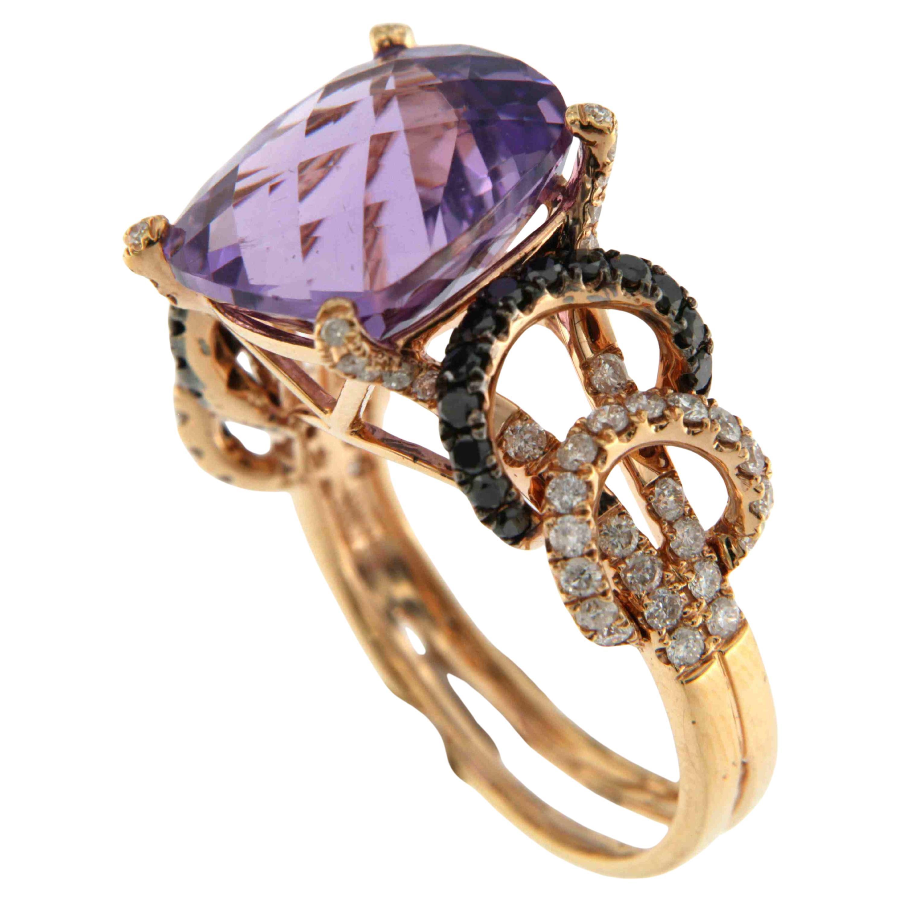 6.44Ct Cushion Cut Amethyst with Black and White Diamonds in 18K Rose Gold For Sale