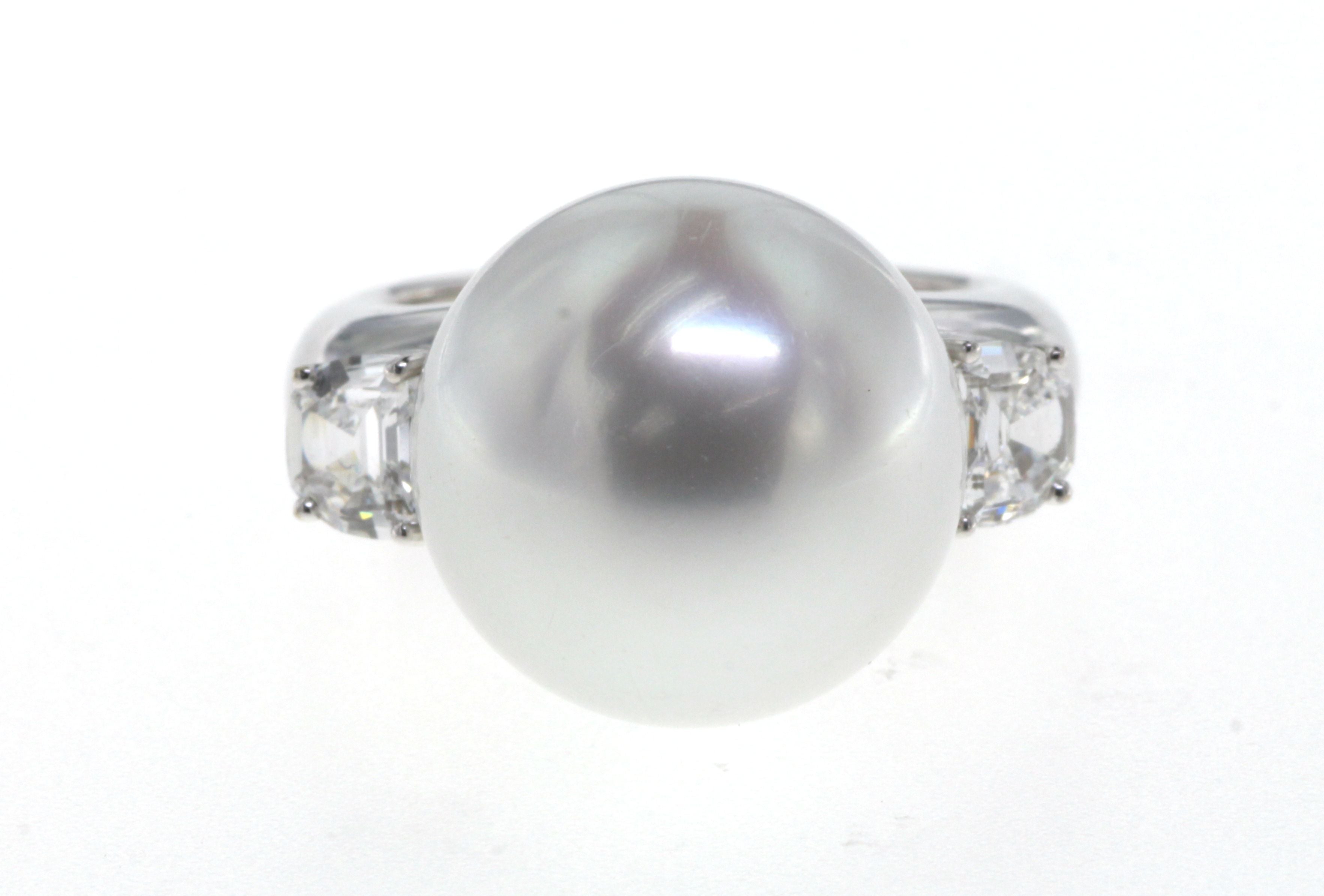 15.5mm White South Sea Pearl Diamond Ring in 18K White Gold