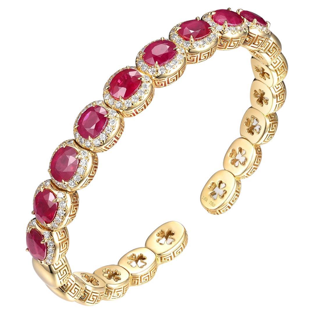 Vintage 7.55 Carat Ruby Diamond Open Cuff Bangle Bracelet in 18K Yellow Gold For Sale