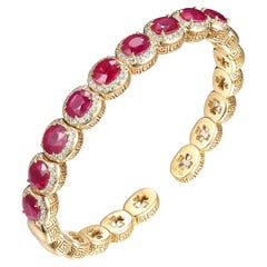 Bracelet manchette vintage en or jaune 18 carats avec rubis et diamants de 7,55 carats