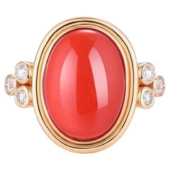 Vintage Salmon Color Coral Ring in 14K Yellow Gold