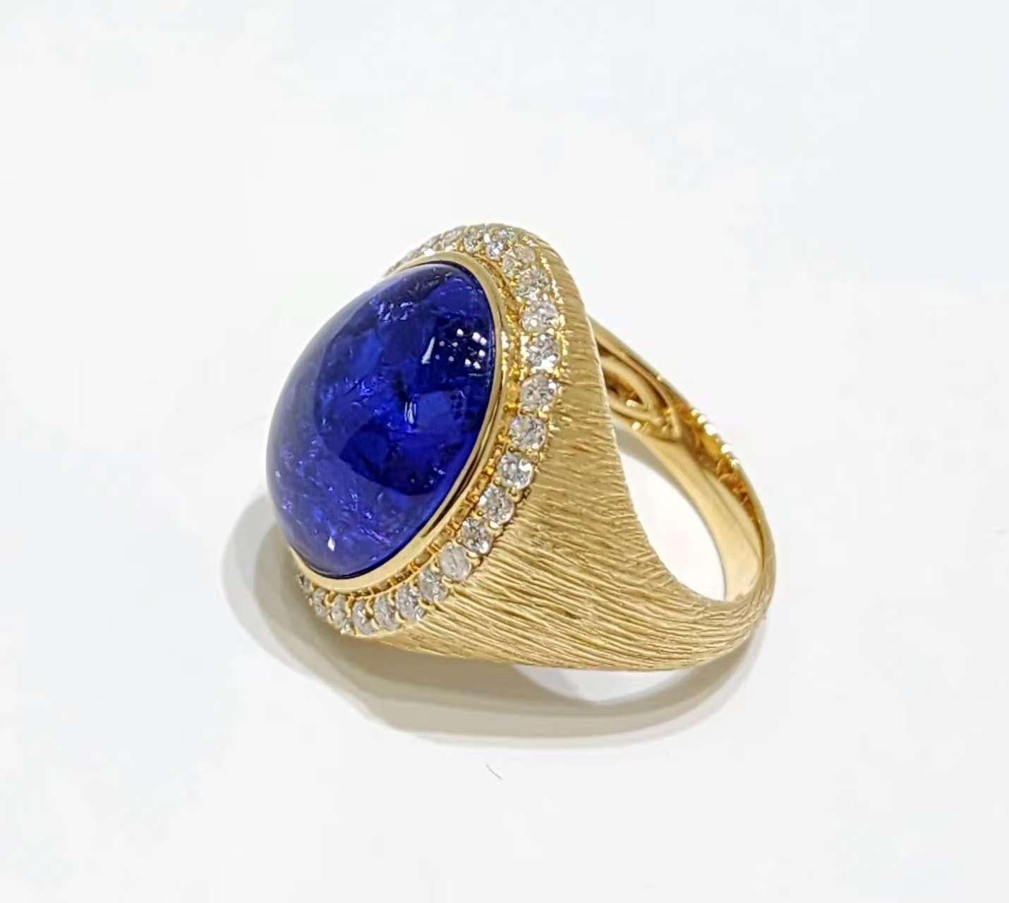 Bague Art Déco 11.26 Carat Tanzanite Diamant en or jaune 18 carats en vente 2