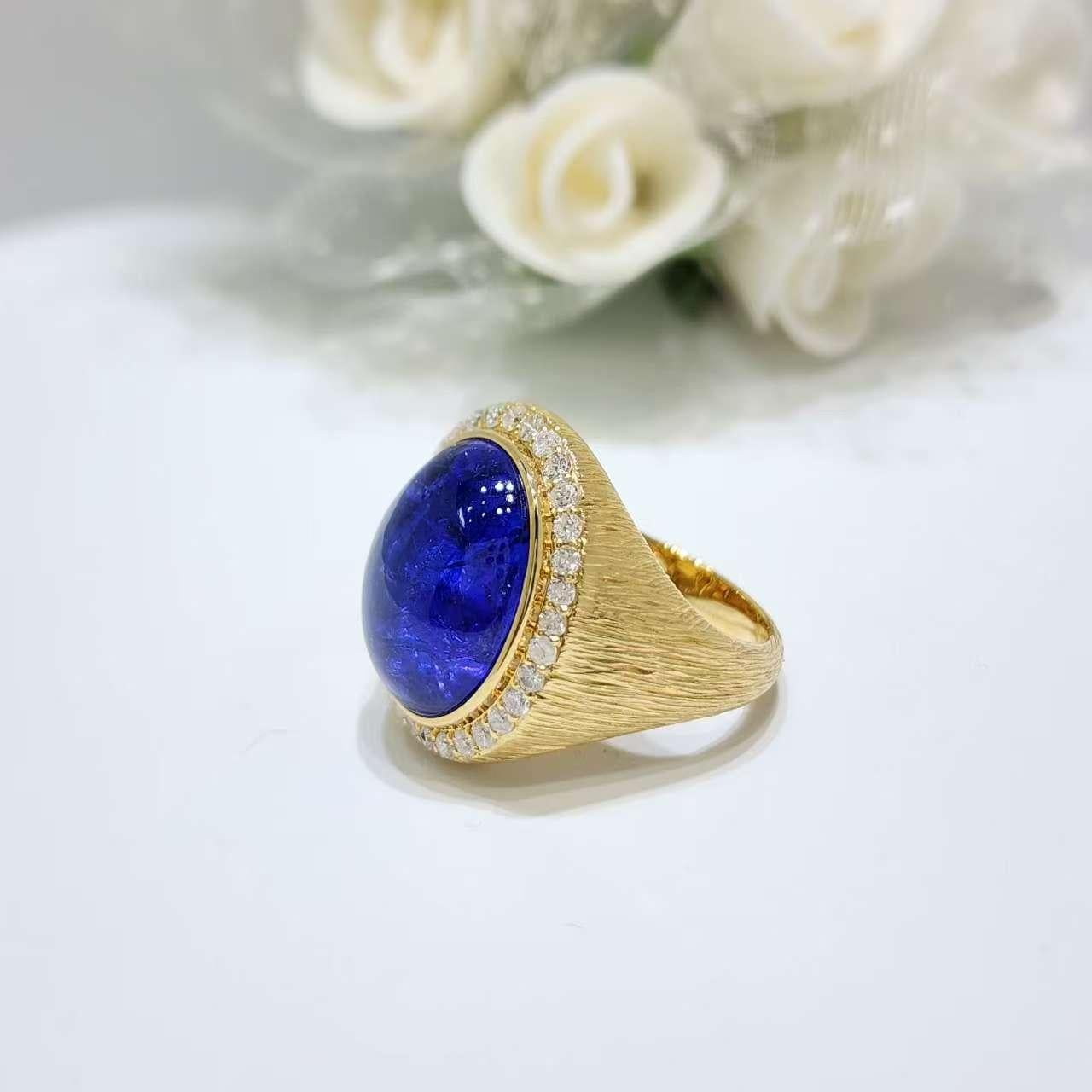 Bague Art Déco 11.26 Carat Tanzanite Diamant en or jaune 18 carats en vente 1