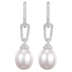 Pendientes colgantes de oro blanco de 14 quilates con perlas del Mar del Sur y diamantes