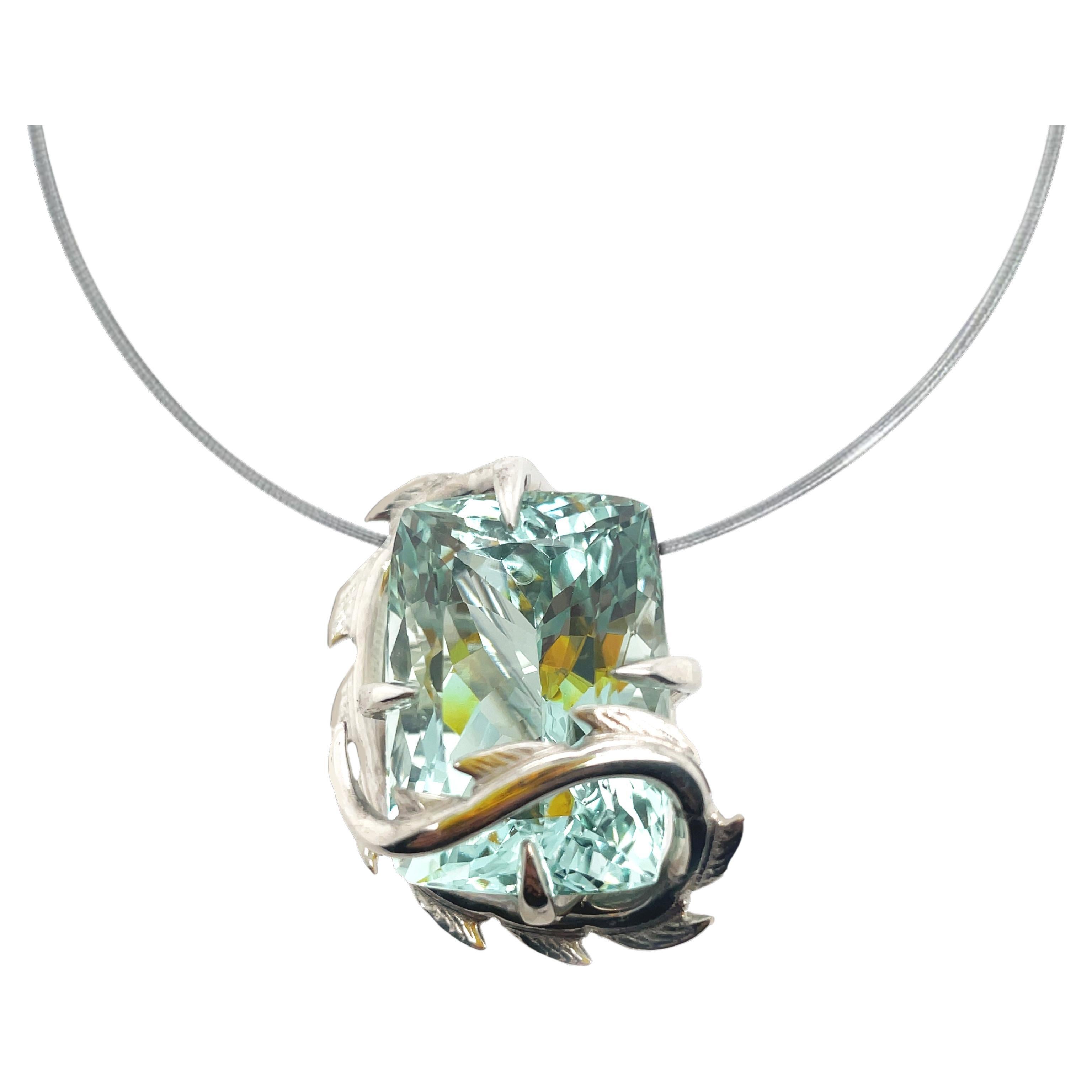 33ct Aquamarine Croc Dragon Brooch/pendant in 18ct white gold For Sale