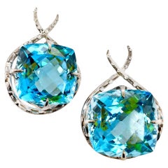 Boucles d'oreilles Crocodile 70ct Topaz Coupe coussin en or blanc 18ct