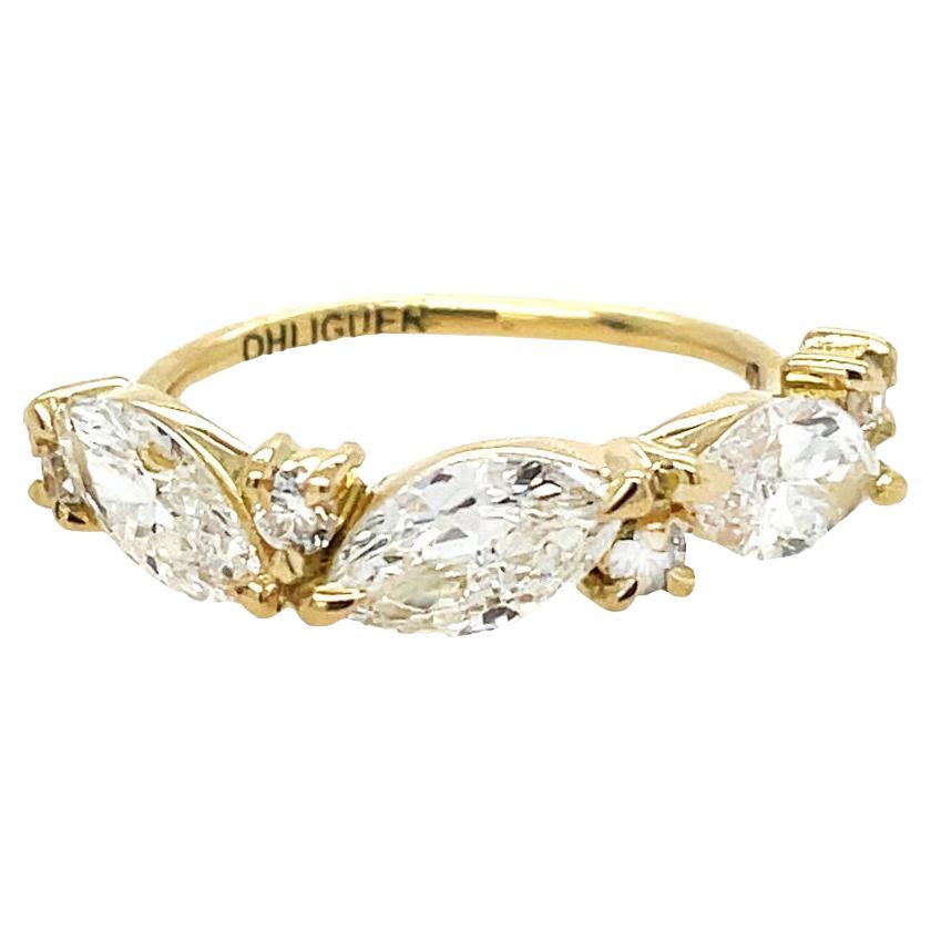 For Sale:  1.30ct Diamond Ring with Marquis and Round Diamond Ring in 18k gold