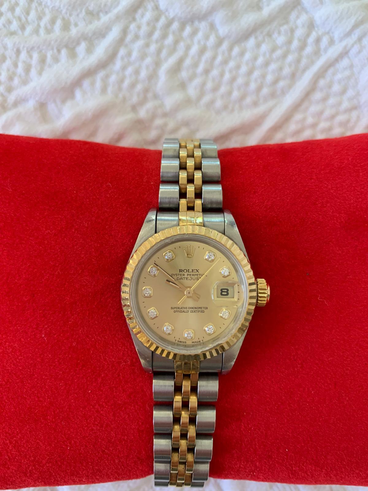 Rolex Datejust or jaune 18k et face diamant Taille dame en vente 8
