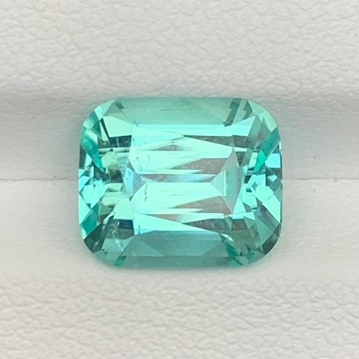 4,75 carati di tormalina blu mare naturale non trattata a forma di cuscino In condizioni Nuovo in vendita a Brisbane, AU