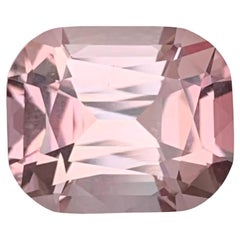 4,65 quilates de turmalina rosa natural suelta en forma de cojín