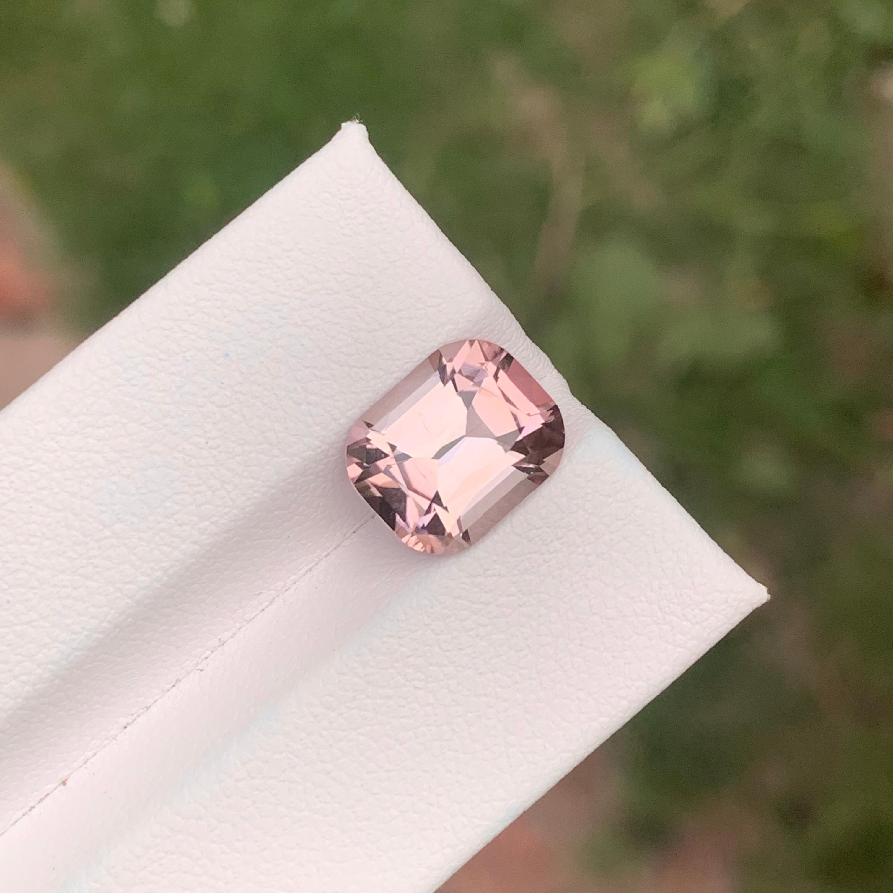 4,65 carati di tormalina rosa naturale sciolta a forma di cuscino in vendita 5