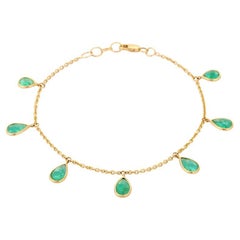 Emerald Charm Bracelet in 18K Yellow Gold with Lobster Clasp