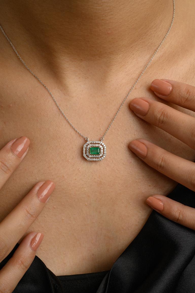 Octagon Cut Brilliant Emerald Diamond Pendant Necklace 14k Solid White Gold, Gift For Sister For Sale