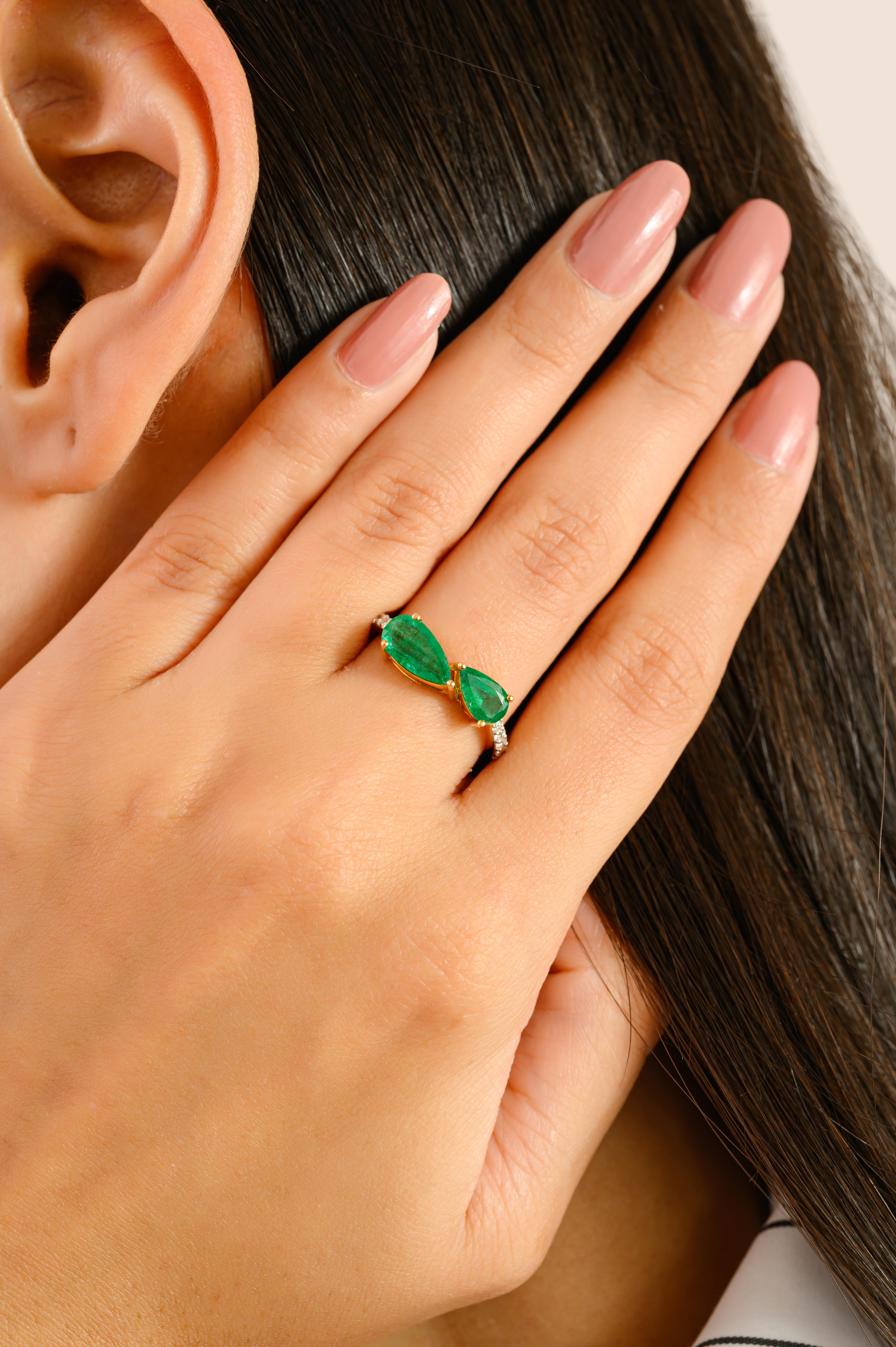 in vendita:  Anello Toi et Moi con smeraldo taglio pera e diamanti in oro giallo 14k Regalo per lei 4