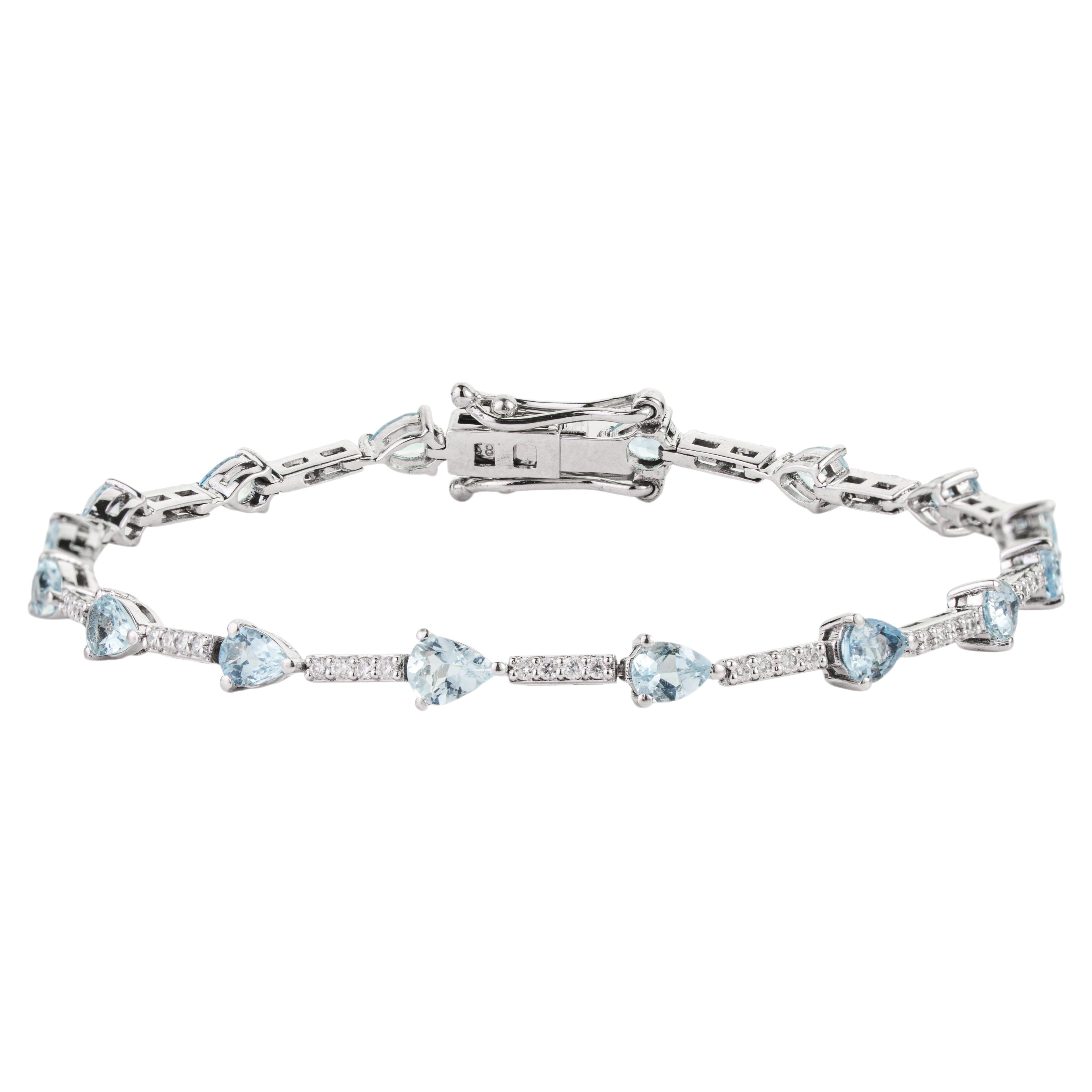 Everyday 1.61ct Pear Cut Aquamarine & Diamond Tennis Bracelet in 14K White Gold For Sale
