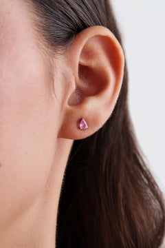 Modern Pink Sapphire Pear-Shaped Solitaire Stud Earrings in 14K Yellow Gold