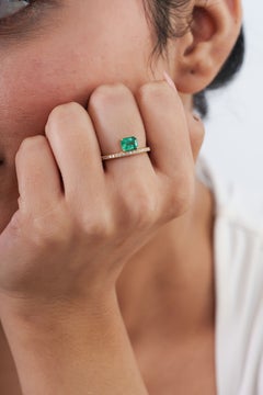 14K Yellow Gold 1ct Octagon Emerald Solitaire East-West Ring with Diamond Band