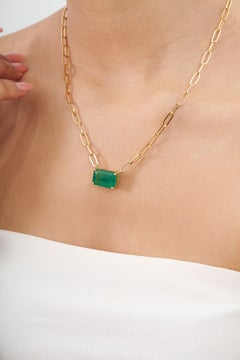14K Yellow Gold 9.66ct East-West Emerald Paperclip Link Chain Solitaire Necklace