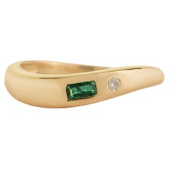 Modernist Baguette Flush Set Emerald Diamond Chunky Signet Band 14K Yellow Gold