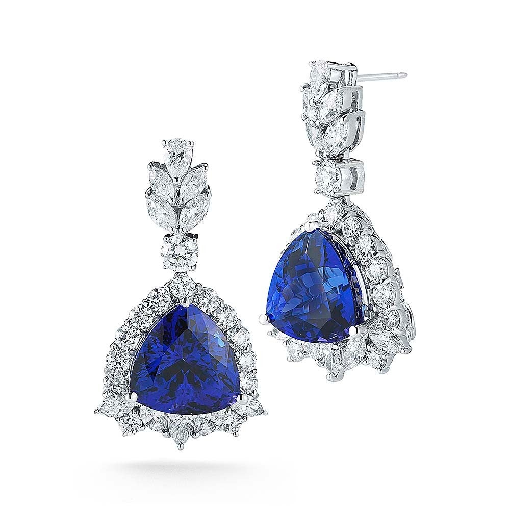 Deluxe color Tanzanite Trillion-Cut 13.24 & 12.59 carat Earring Mounted In 18k White Gold.... Rare to Find!!.Each Tanzanite is Certified By GIA

SPECIFICATIONS	    
Product ID:01796
Model:Tk MB 247
Metal:18K W
Gram Weight:18.67
Country Of